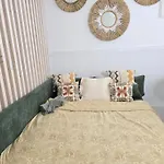 Апартаменты Sun And Palms - Tropical Forest Designer Ситио-де-Калаонда
